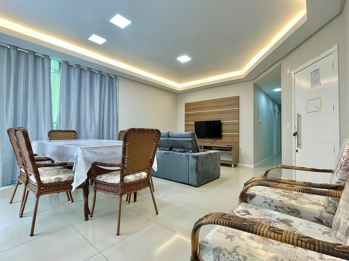 Apartamento 3 Suítes na Rua 271, Meia Praia — Itapema