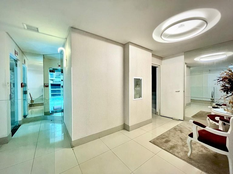 Summer Rentals, 3 Suites, Itapema, Meia Praia, Rua 271