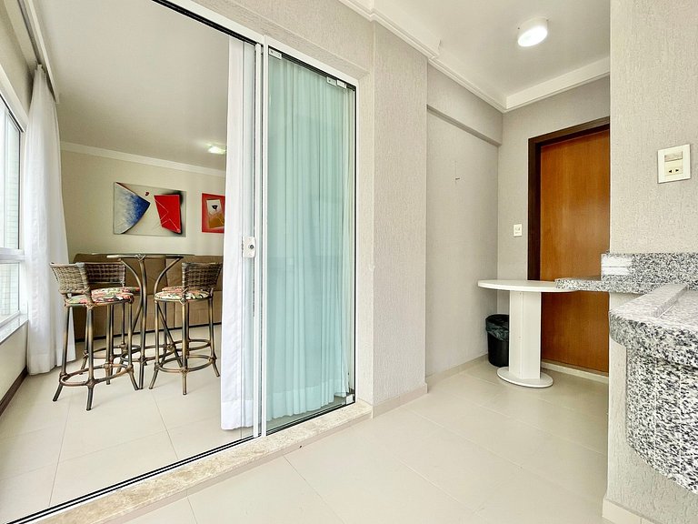 3 Bedroom Vacation Rental in Meia Praia Itapema