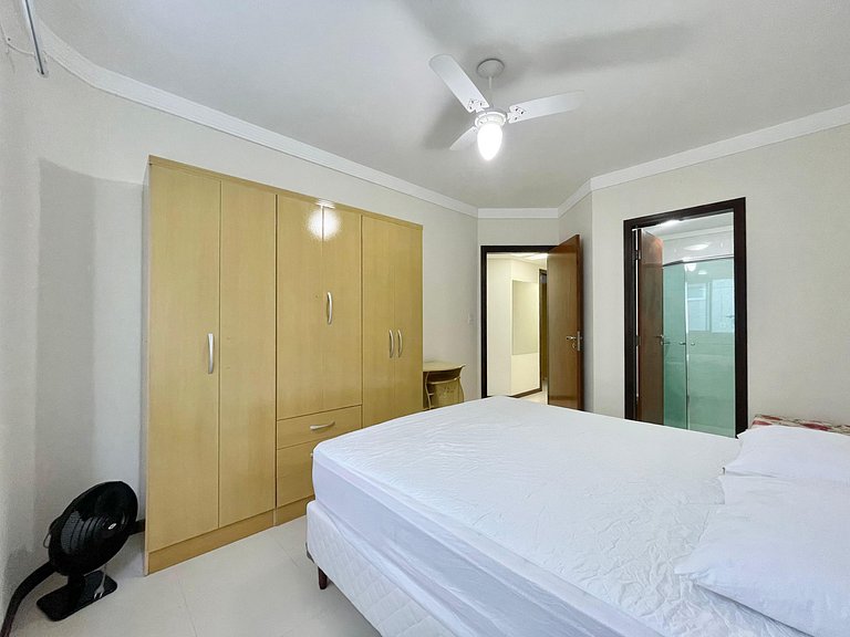 3 Bedroom Vacation Rental in Meia Praia Itapema
