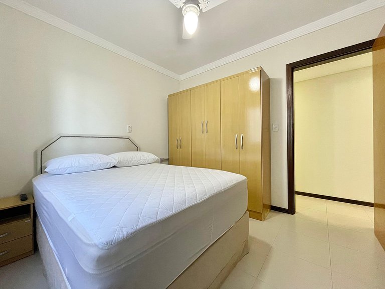 3 Bedroom Beachfront Apartment for Summer Rental in Itapema