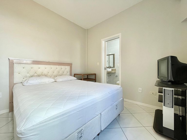 Meia Praia Itapema Vacation Rentals Near McDonald's