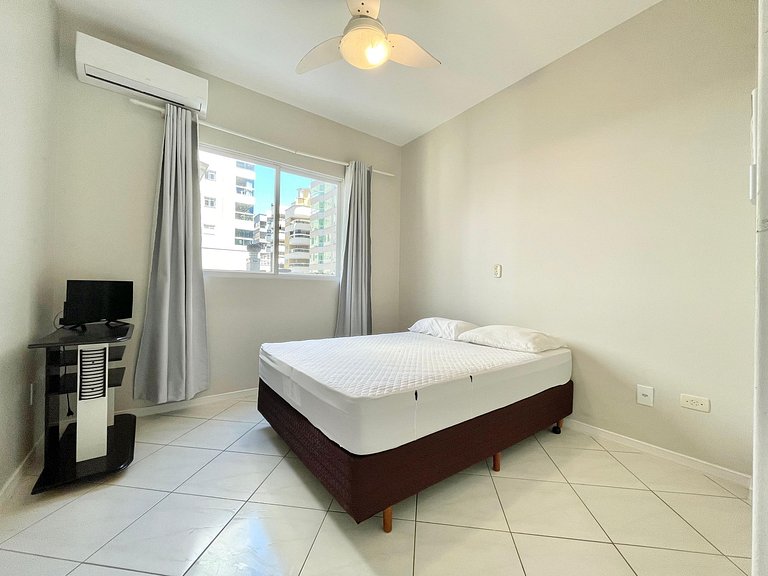 Meia Praia Itapema Vacation Rentals Near McDonald's