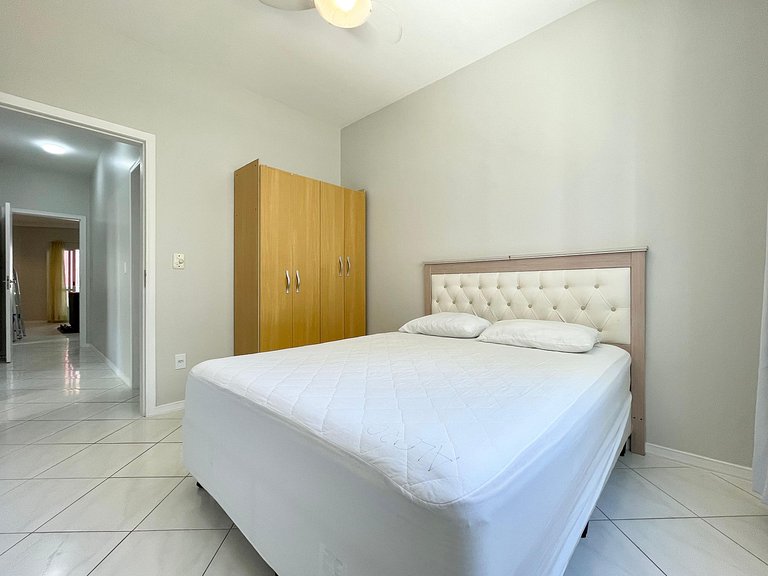 Meia Praia Itapema Vacation Rentals Near McDonald's