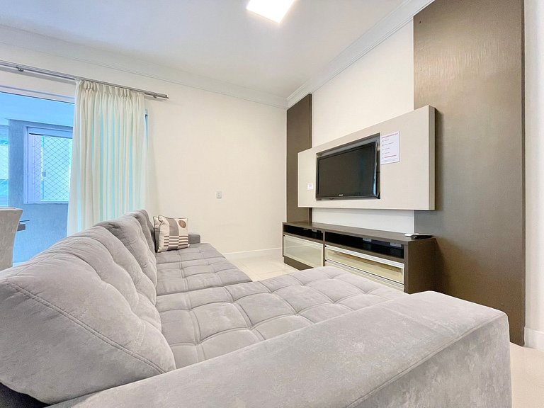 Seasonal Rental Meia Praia Itapema Rua 292 3 Suites Sea