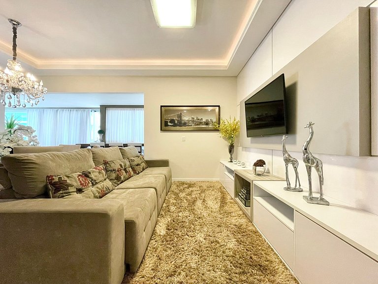 Meia Praia Street 292 3 Suites near the Sea AT007