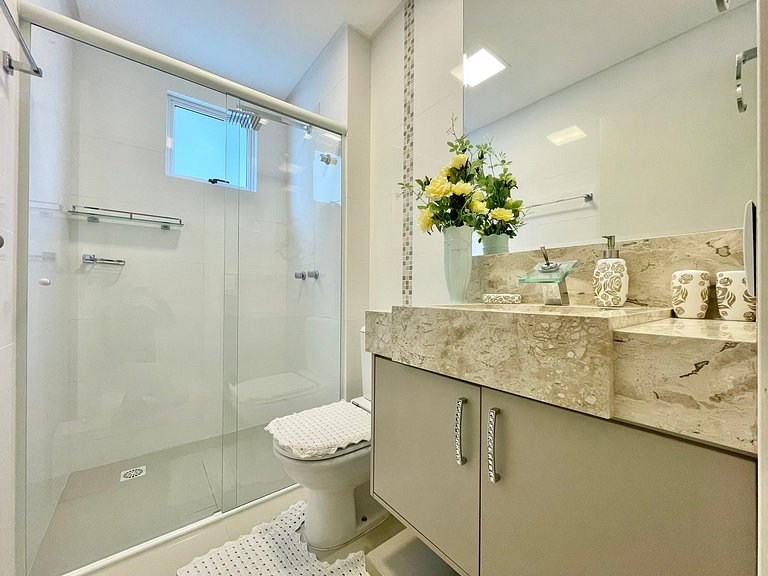 Meia Praia Street 292 3 Suites near the Sea AT007