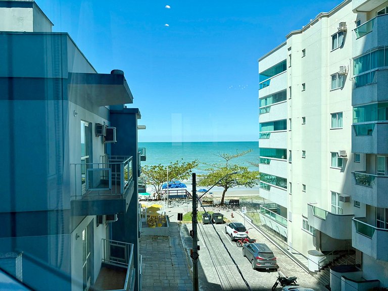 Meia Praia Itapema, Rua 247, Beachfront, 4 Suites