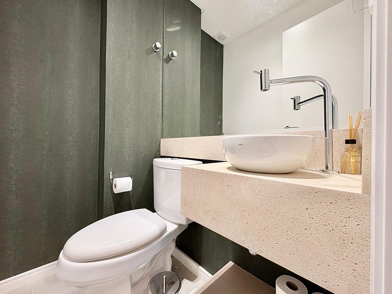 Vacation Apartment 2 Suites and Ocean in Porto Belo, Itapema