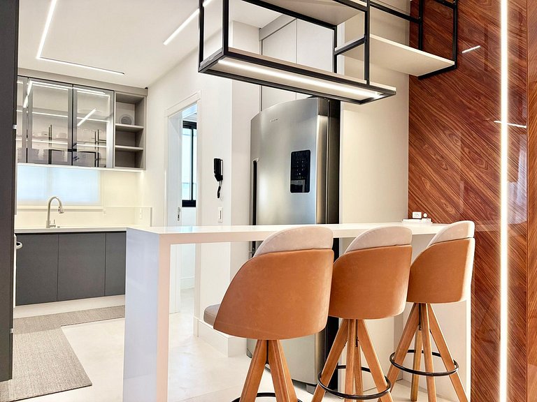 Luxury apartment with 3 suites for seasonal rental in Itapem