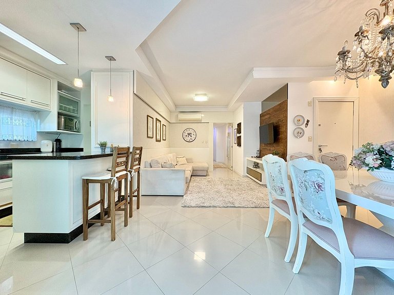 Beautiful Vacation Apartment Itapema 3 Suites Ocean View.