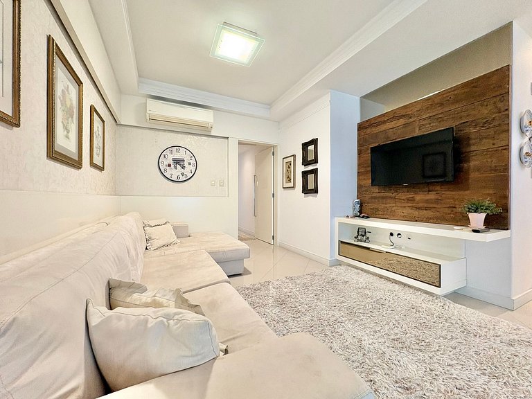 Beautiful Vacation Apartment Itapema 3 Suites Ocean View.