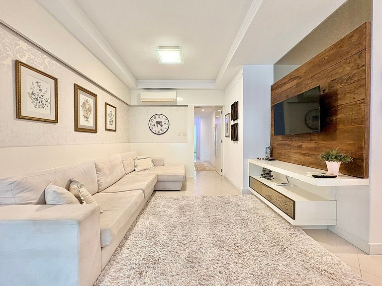 Beautiful Vacation Apartment Itapema 3 Suites Ocean View.