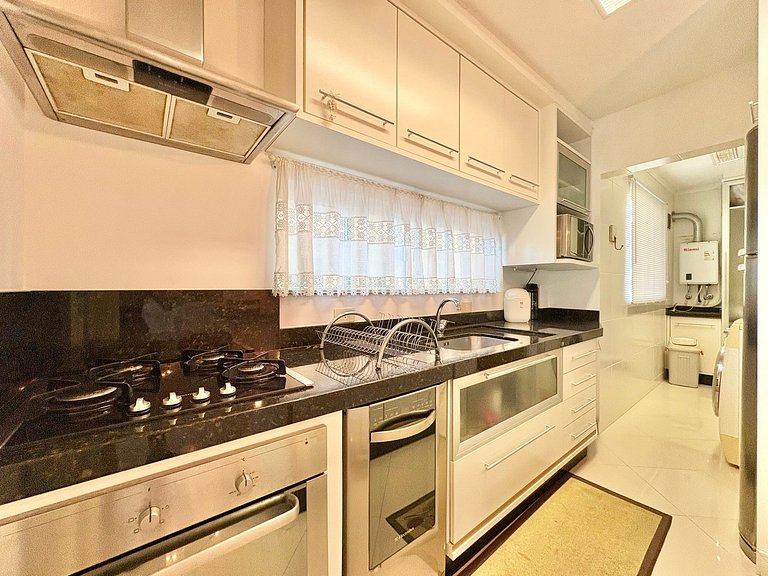 Beautiful Vacation Apartment Itapema 3 Suites Ocean View.