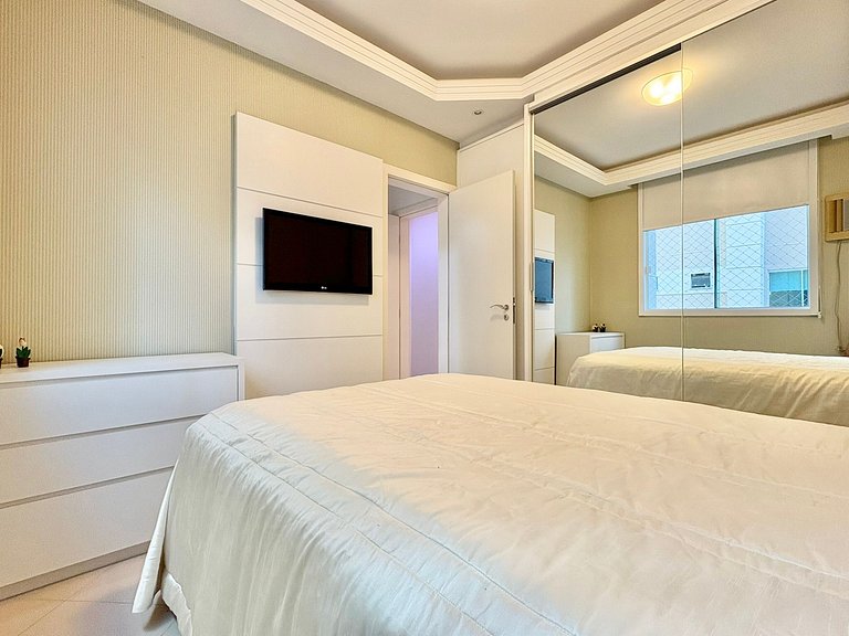Lindo Apartamento Temporada Itapema 3 Suítes Vista Mar