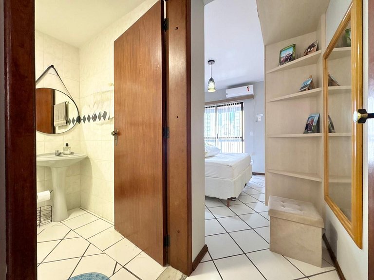 Apartment for rent in Itapema, near the beach in Itapema.