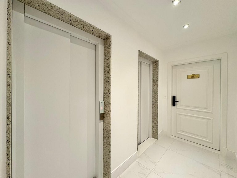 Rua 302 Meia Praia Itapema - Apartametno novo de aluguel anu