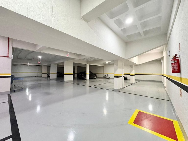 Rua 302 Meia Praia Itapema - Apartametno novo de aluguel anu