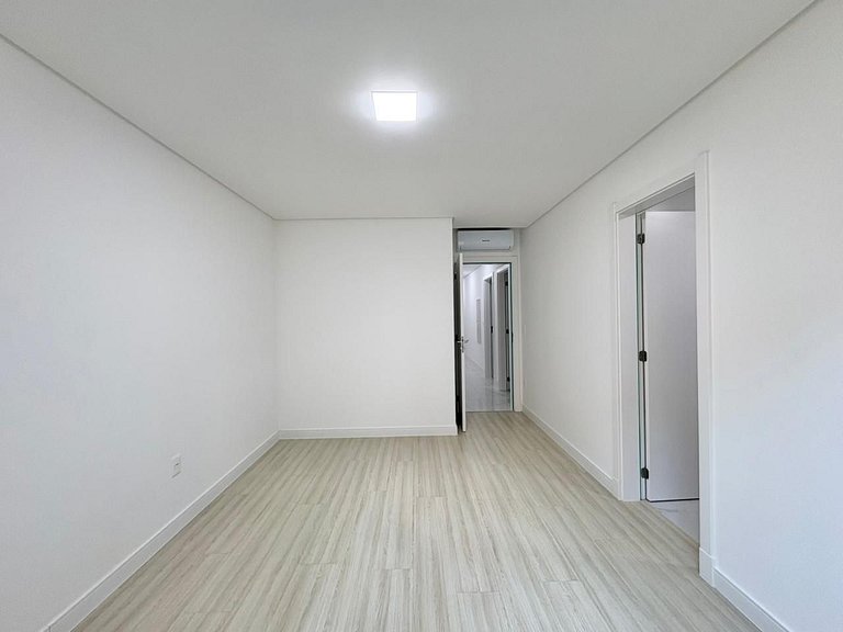 Rua 302 Meia Praia Itapema - Apartametno novo de aluguel anu