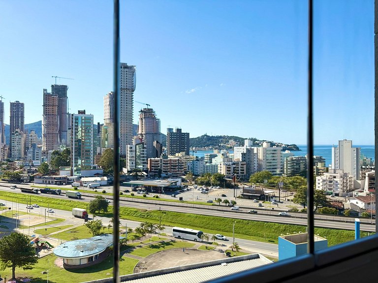 Aluguel Temporada 2 Quartos com Vista Mar em Centro Itapema