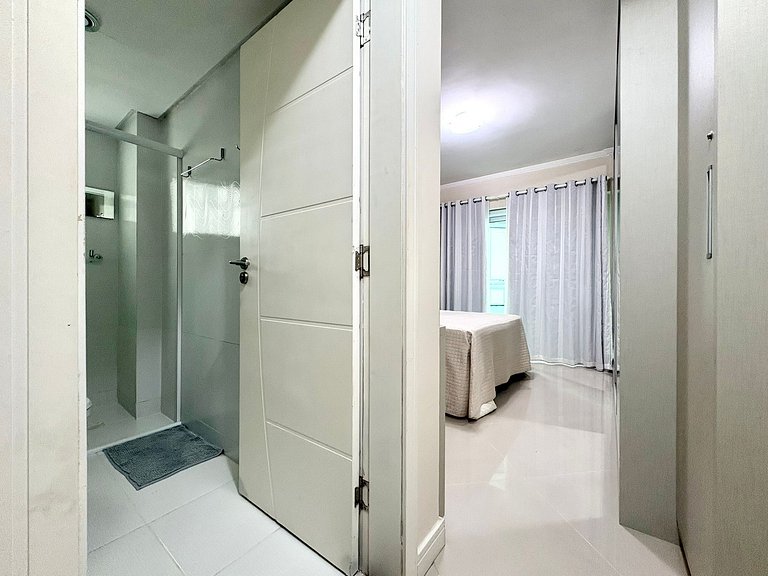 Vacation Rental Meia Praia Itapema Near Hard Rock