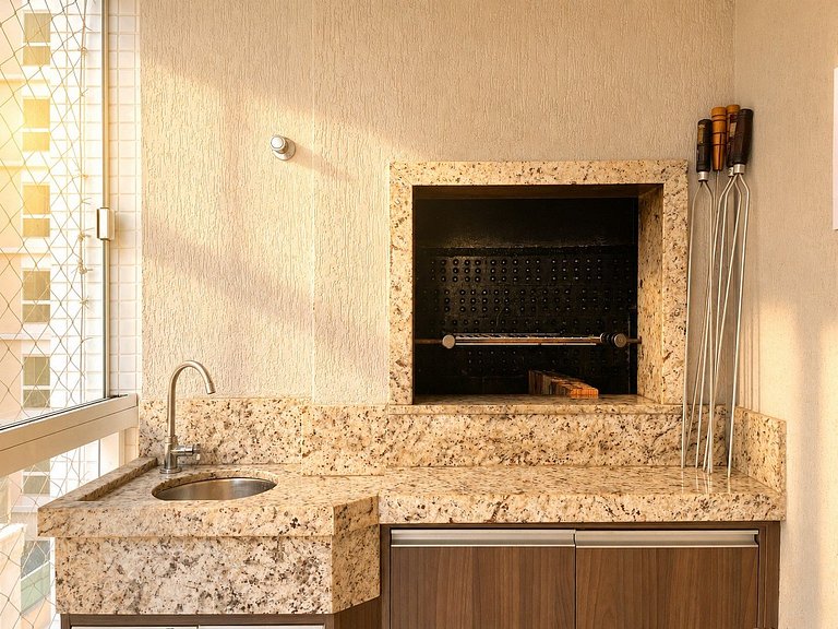 Seasonal Rental Meia Praia Itapema Rua 292 3 Suites Sea