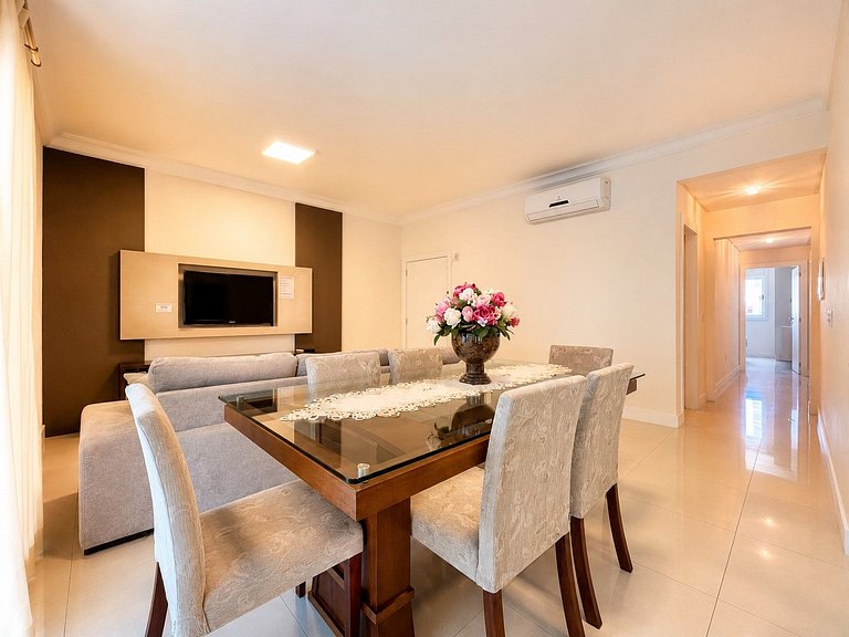 Seasonal Rental Meia Praia Itapema Rua 292 3 Suites Sea