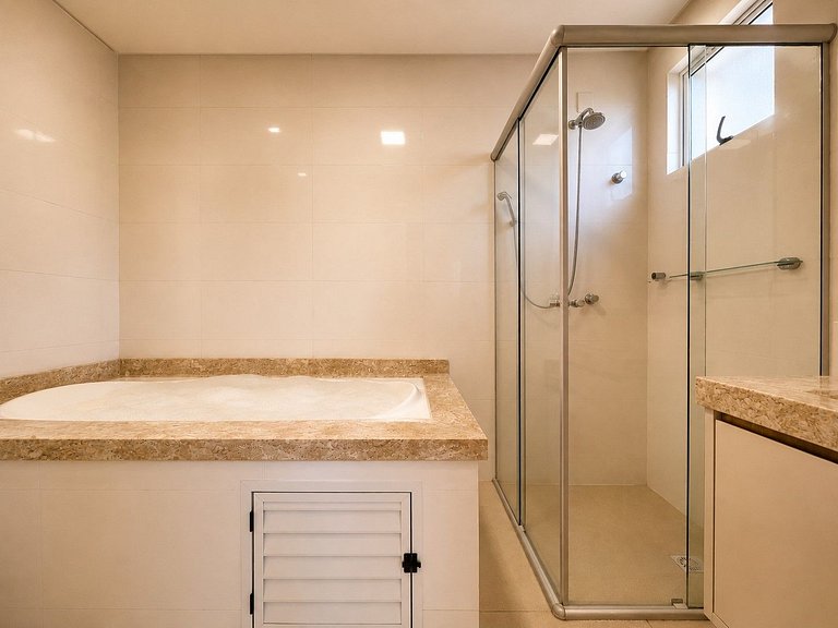 Seasonal Rental Meia Praia Itapema Rua 292 3 Suites Sea