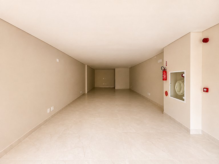 Sala 01 - Sala Comercial Nova para Aluguel em Perequê – 83 m