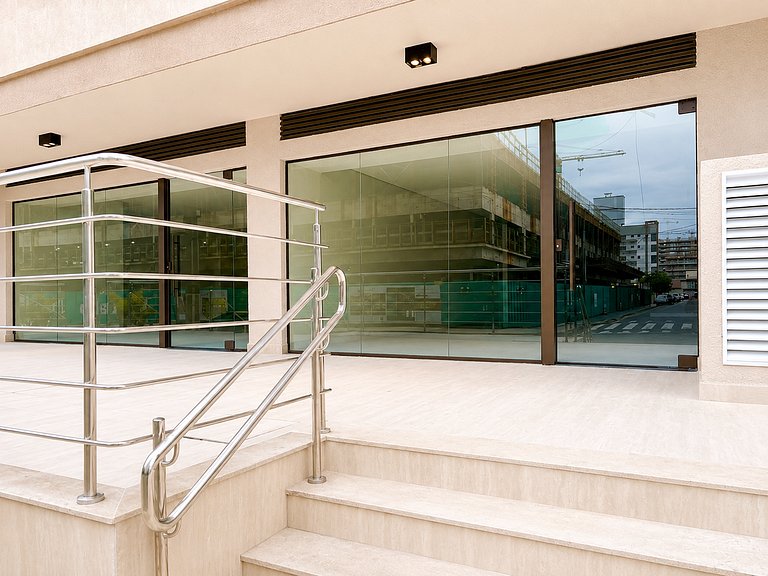 Sala 01 - Sala Comercial Nova para Aluguel em Perequê – 83 m