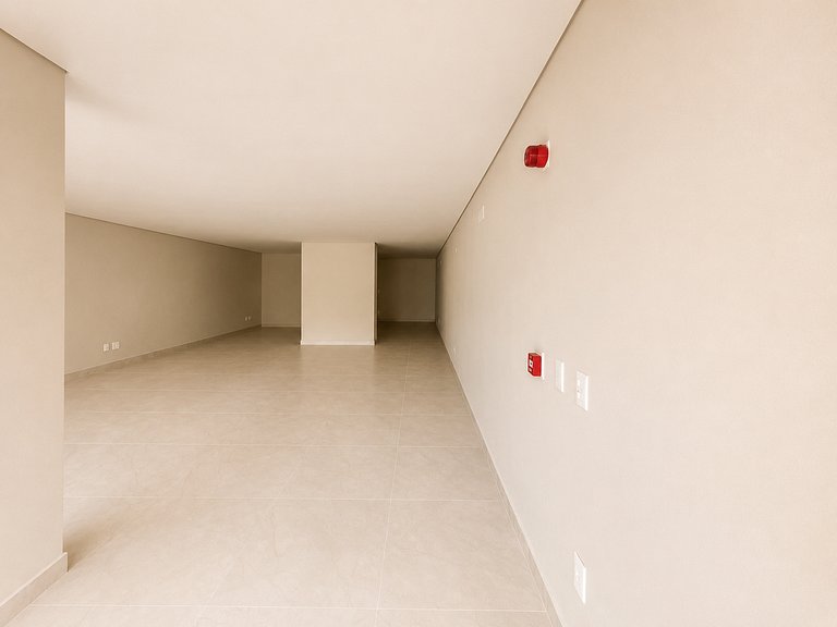 Sala 03 - Sala Comercial Nova para Aluguel em Perequê – 69 m