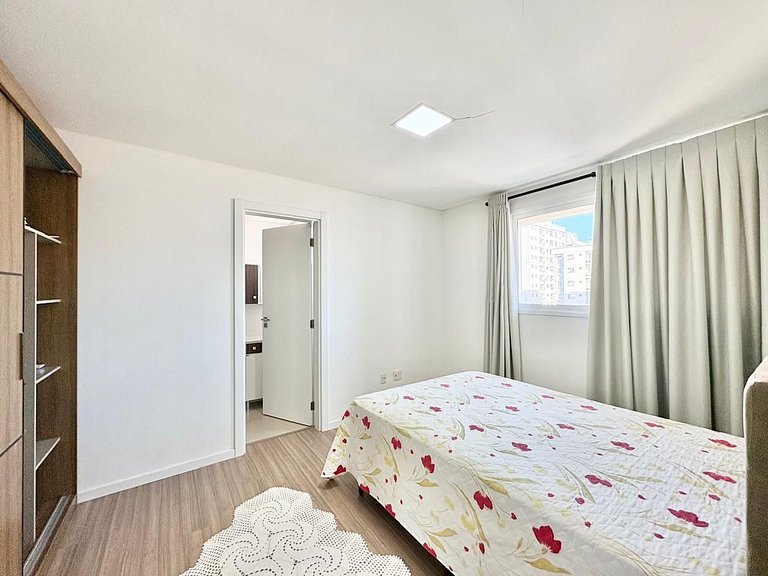 Apartamento com 3 Quartos para alugar, 80m² - Morretes