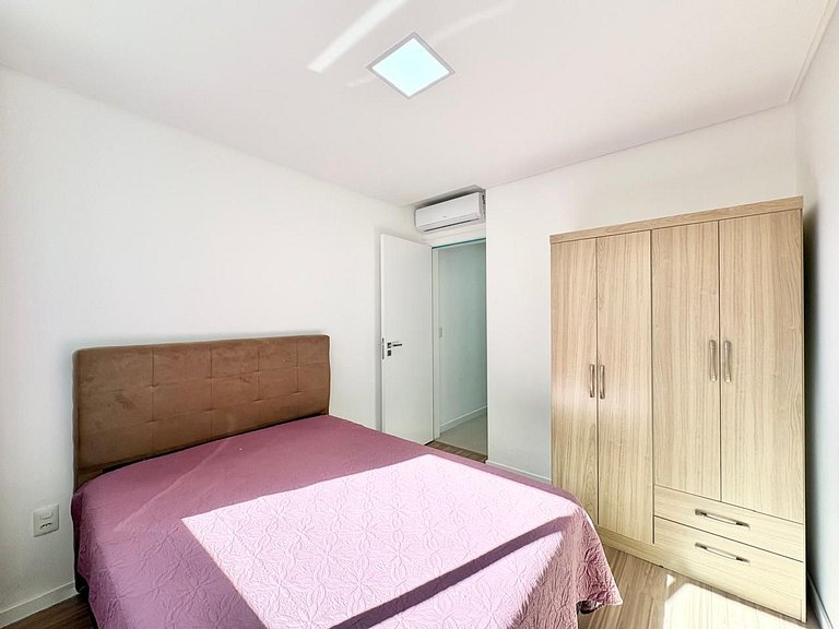 Apartamento com 3 Quartos para alugar, 80m² - Morretes