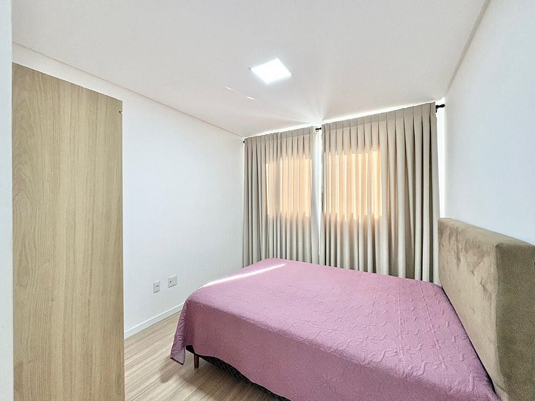 Apartamento com 3 Quartos para alugar, 80m² - Morretes