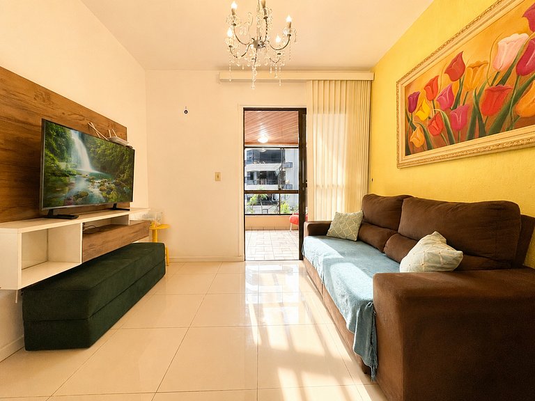 Vacation Rental in Meia Praia with Barbecue