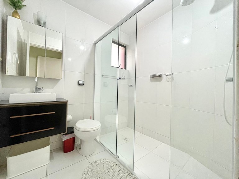 Vacation Rental in Meia Praia with Barbecue