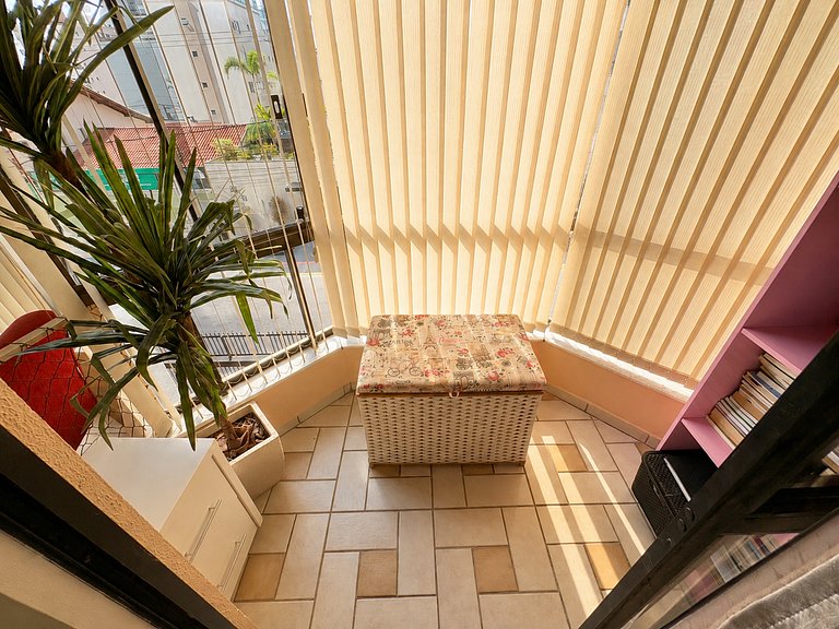 Vacation Rental in Meia Praia with Barbecue