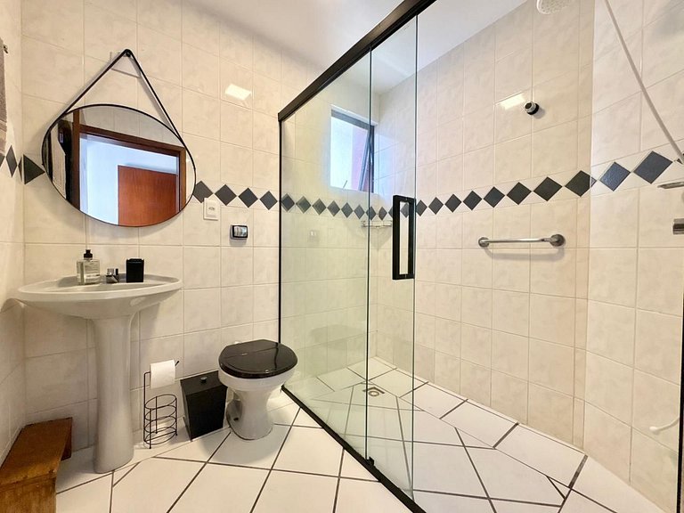 Alquiler Vacacional 2 Suites en Meia Praia Itapema