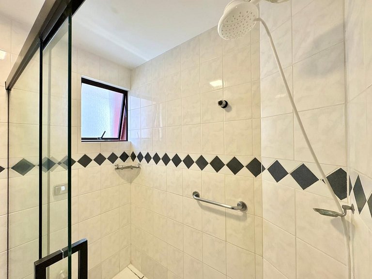 2-Suite Vacation Rental in Meia Praia Itapema